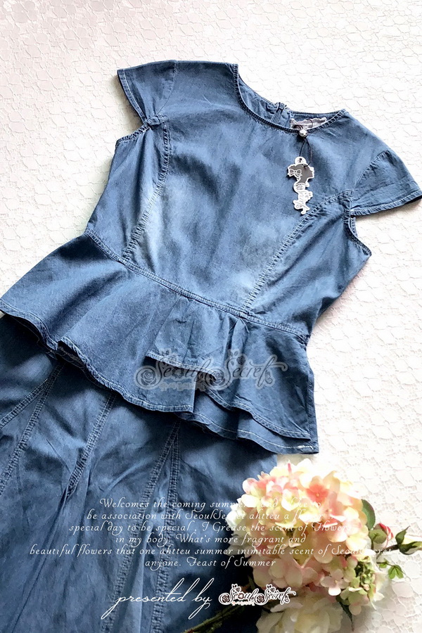ชุดยีนส์ทรงเสื้อแขนล้ำน่ารักมากคะ ชายเสื้อระบาย