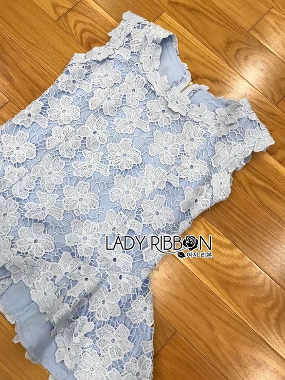 เสื้อแขนกุดคอสูงผ้าลูกไม้ตกแต่งชาย
