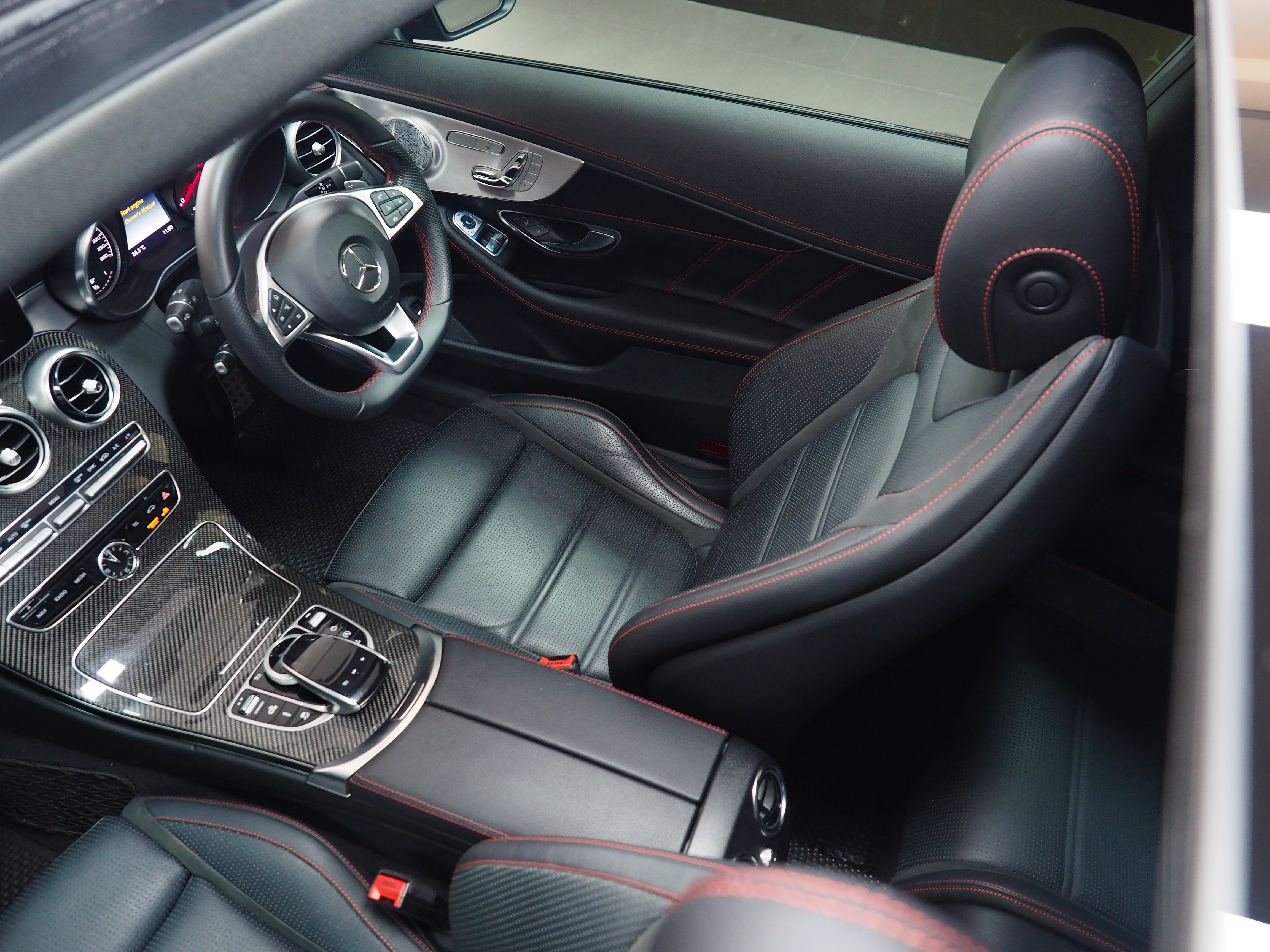 จองแล้ว C43 AMG 4MATIC Coupe W205