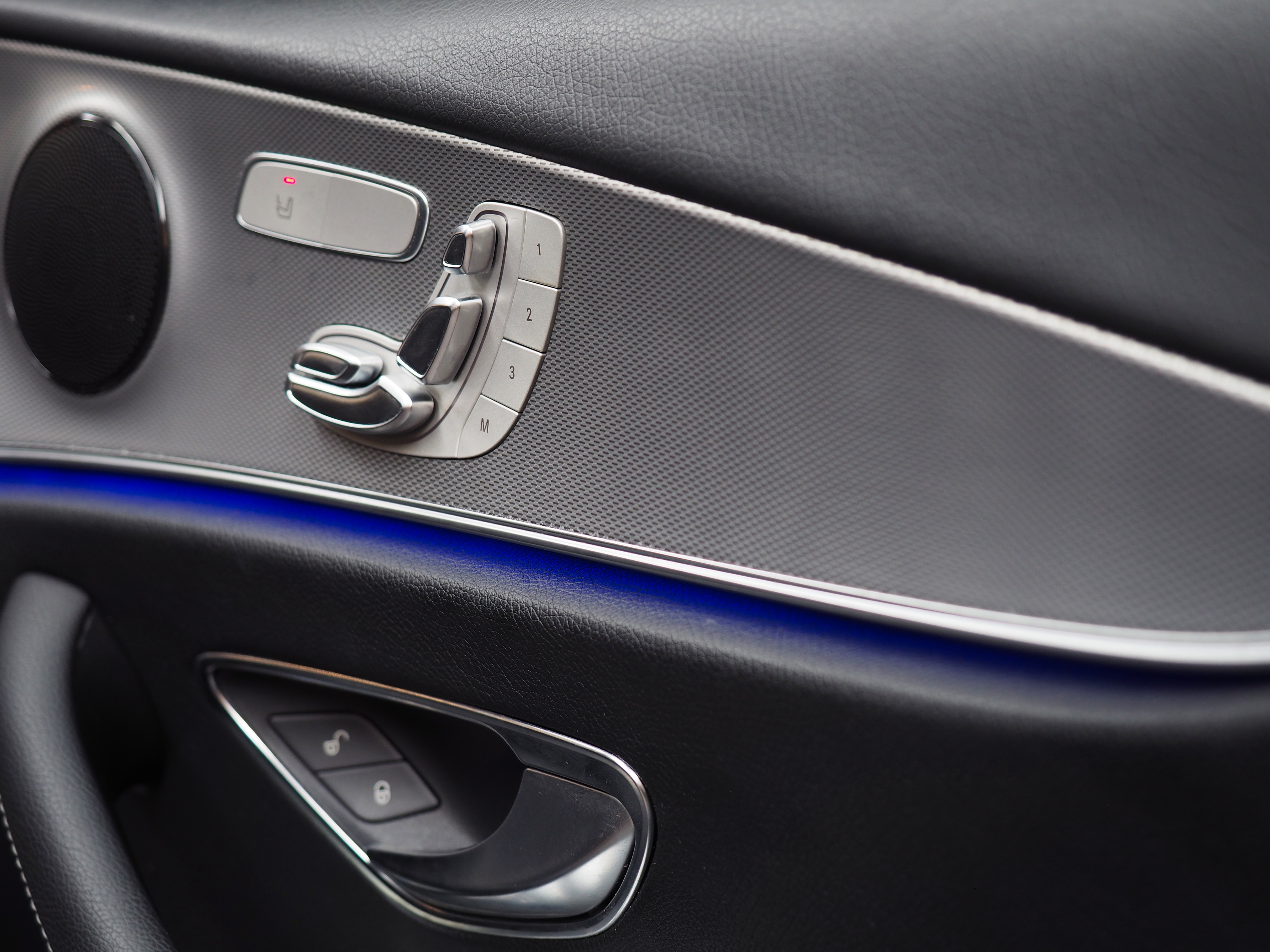 จองแล้ว E220d Sport W213