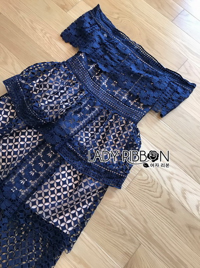 Layered Lace Dress เดรสผ้าลูกไม้สีน้ำเงิน