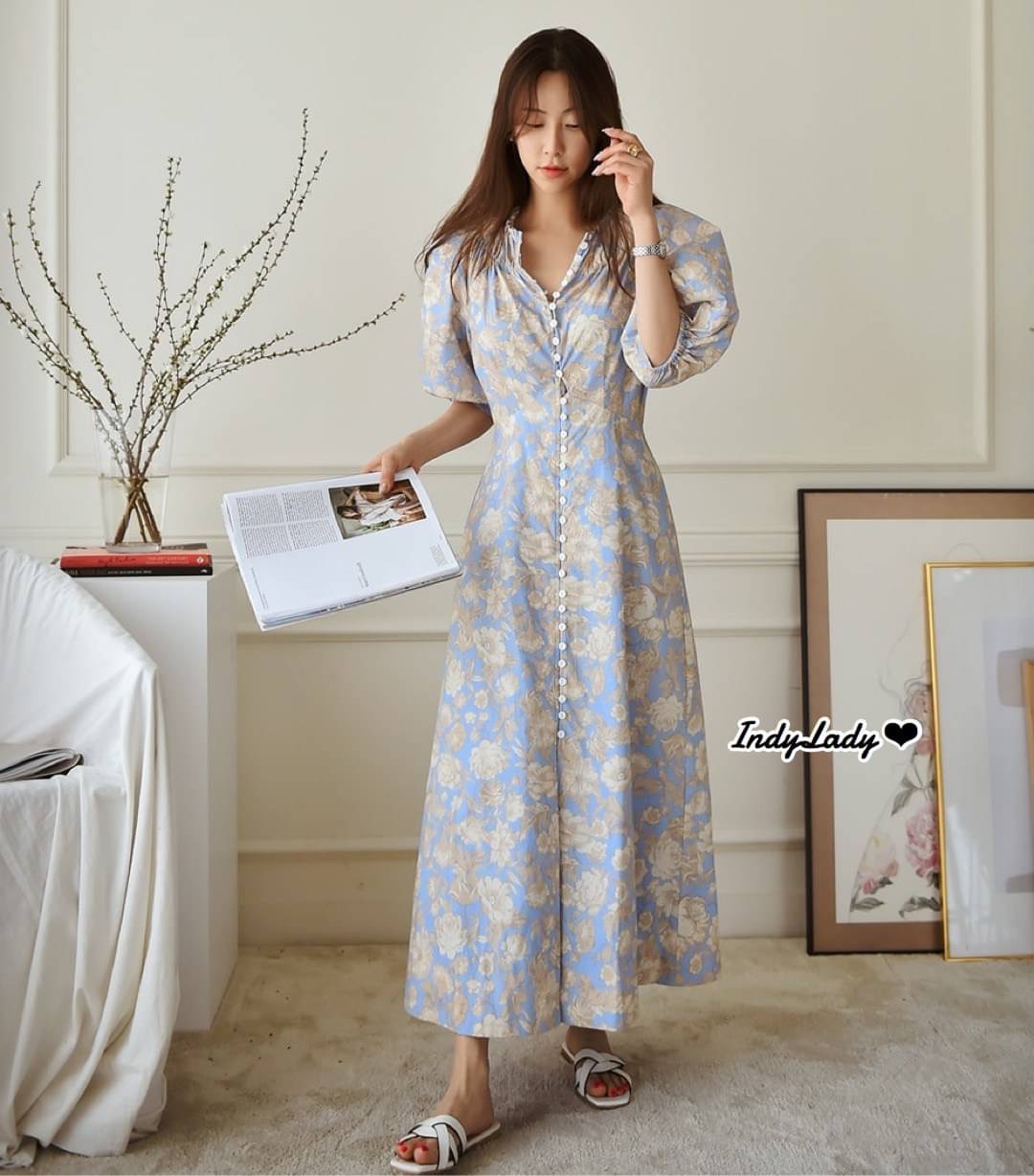 Dress แขนสั้นลายดอกไม้
