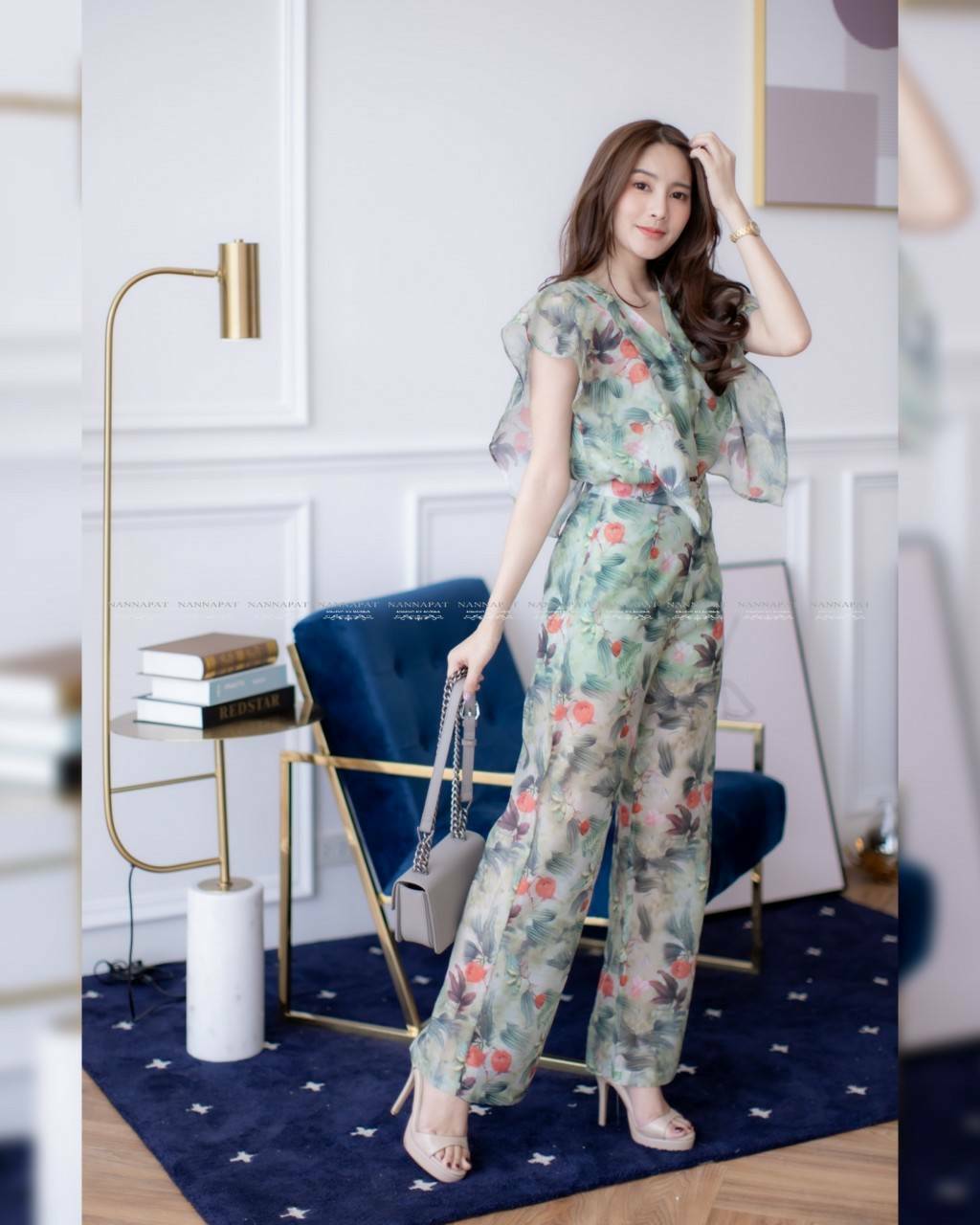 เซทเขียวขายาวซิปหลังแต่งกระดุมหน้า