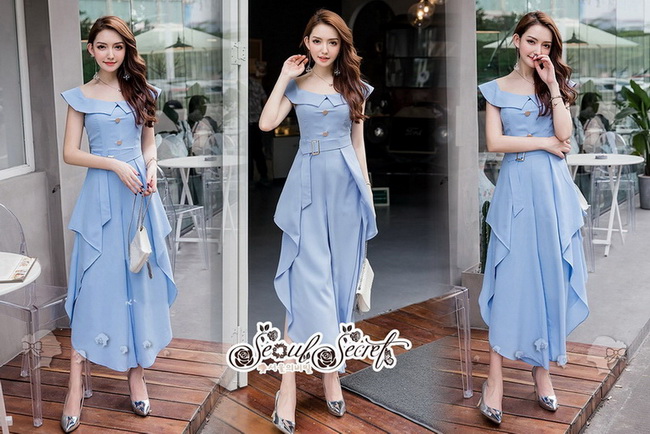 จั๊มสูททรงคอปาดแขนล้ำผ้าเครปสีฟ้าอ่อนหวานๆ