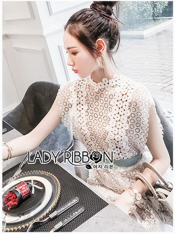White Lace Dress เดรสผ้าลูกไม้สีขาวลาย Scallop
