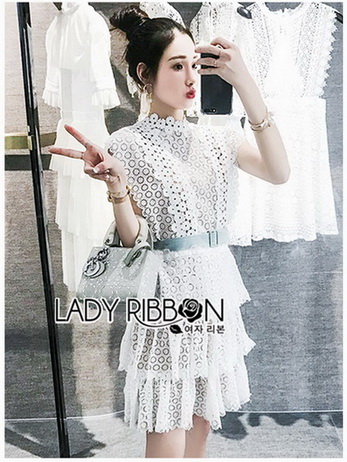 White Lace Dress เดรสผ้าลูกไม้สีขาวลาย Scallop
