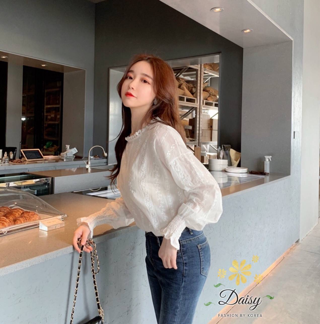 เสื้อลูกไม้ผ้าคอตตอน แขนจ้ำ