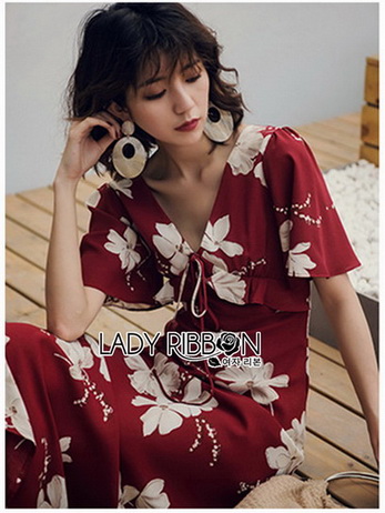 เดรสสีแดงเบอร์กันดีพิมพ์ลายดอกไม้สีขาว