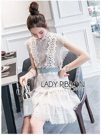 White Lace Dress เดรสผ้าลูกไม้สีขาวลาย Scallop