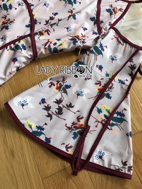 เดรสผ้าเครปพิมพ์ลายดอกไม้ตกแต่งริบบิ้น