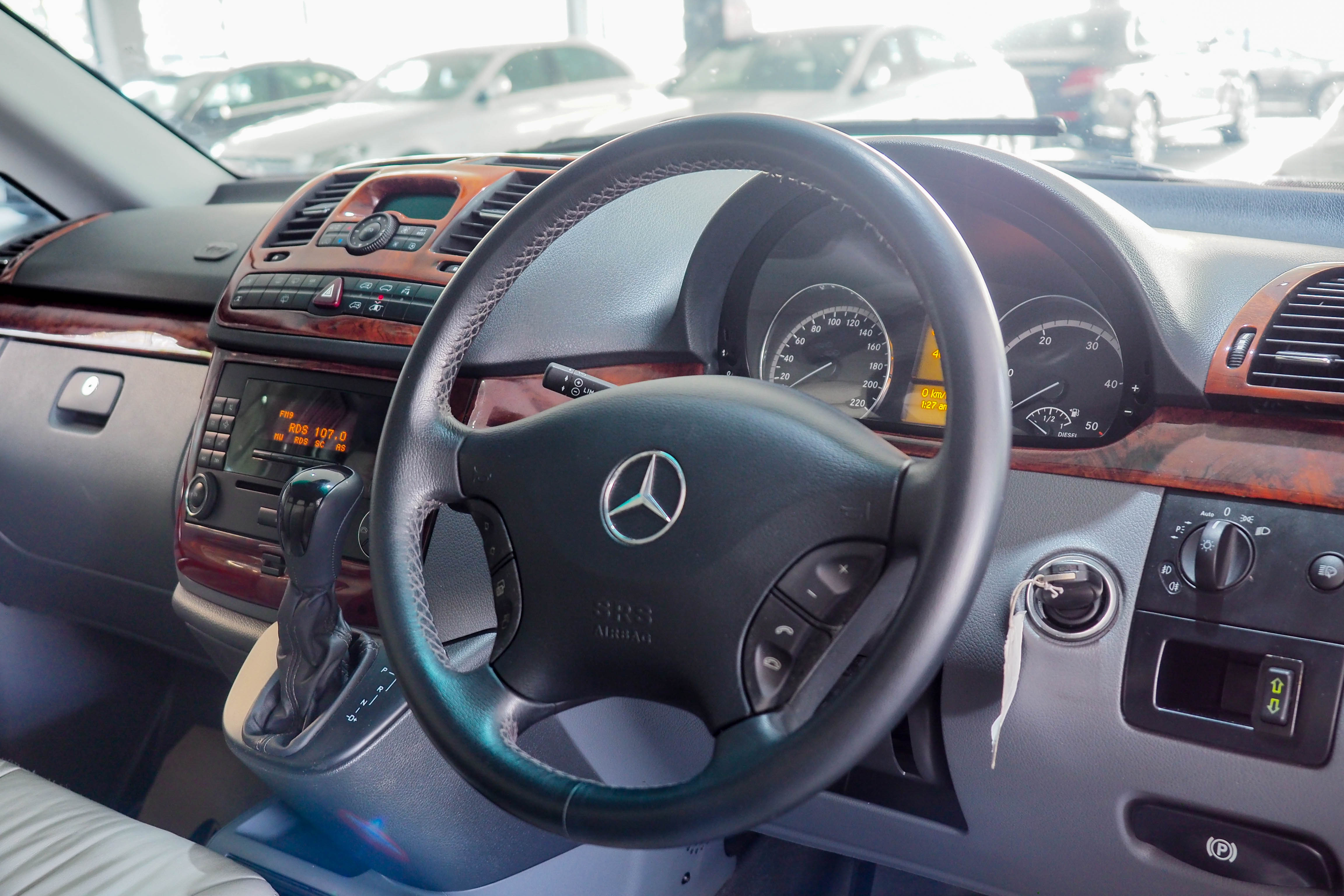 จองแล้ว VITO 115 CDI Com Extra long W639