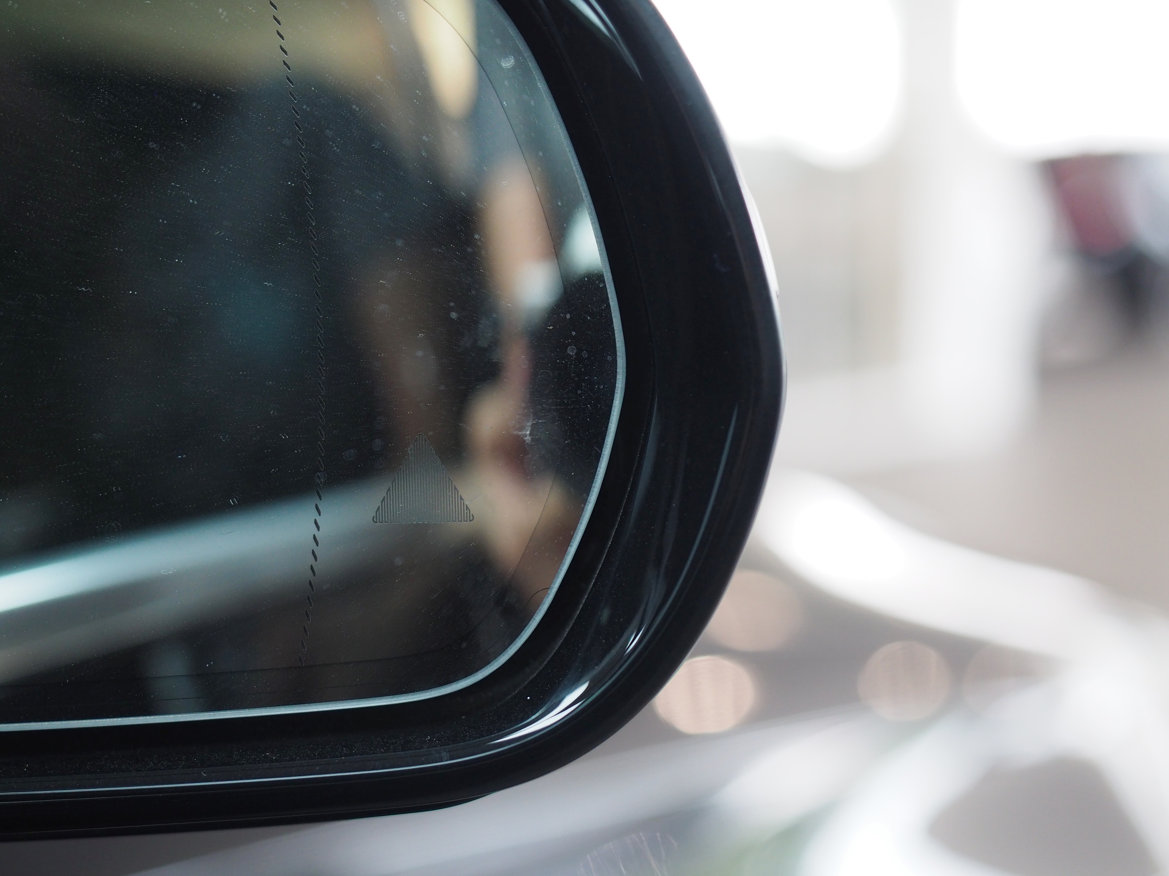 จองแล้ว E220d AMG Sport W213