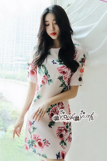 เดรสเนื้อผ้าเครปพิมพ์ลายกุหลาบ