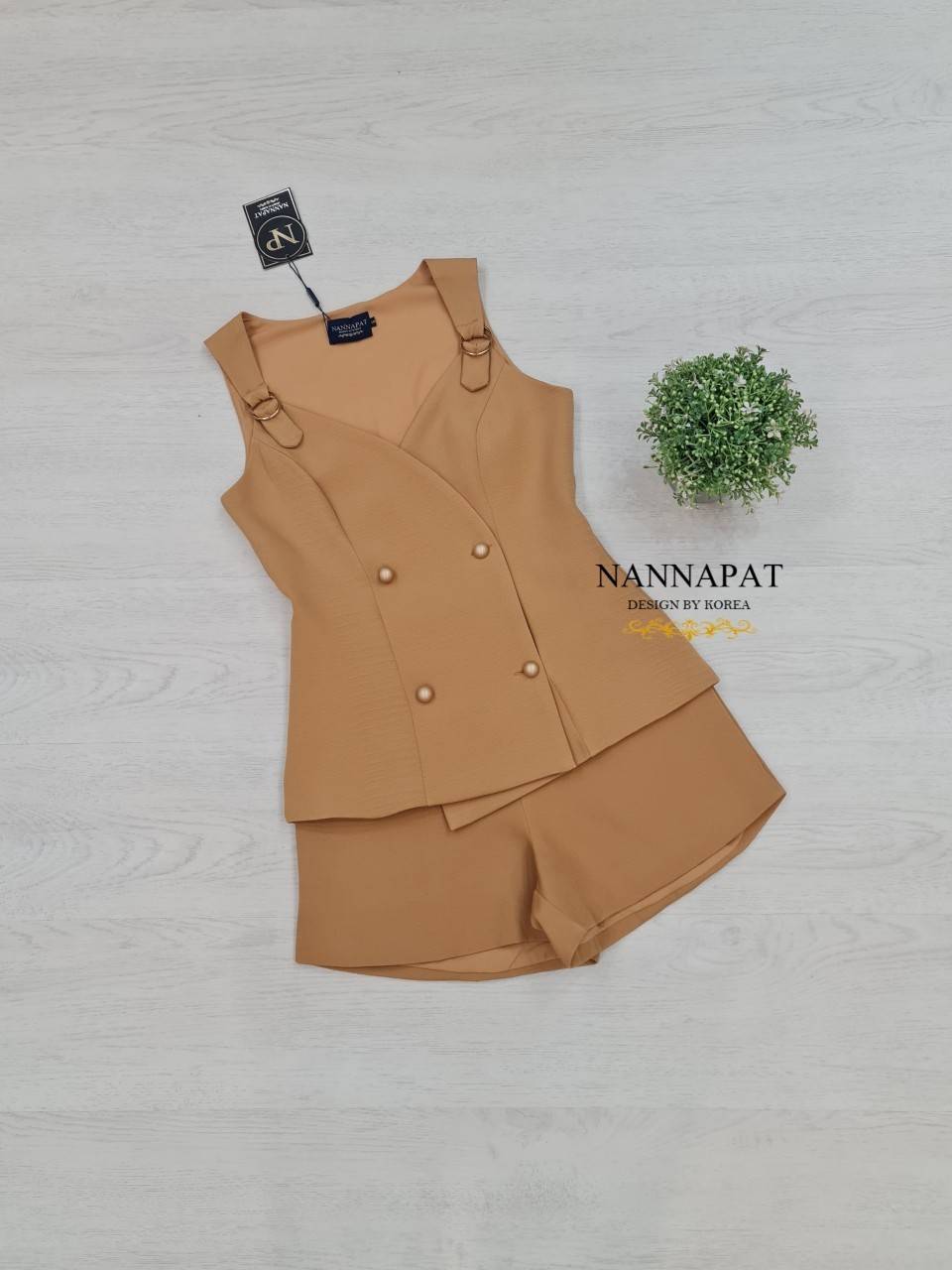 เสื้อกระดุมหน้า