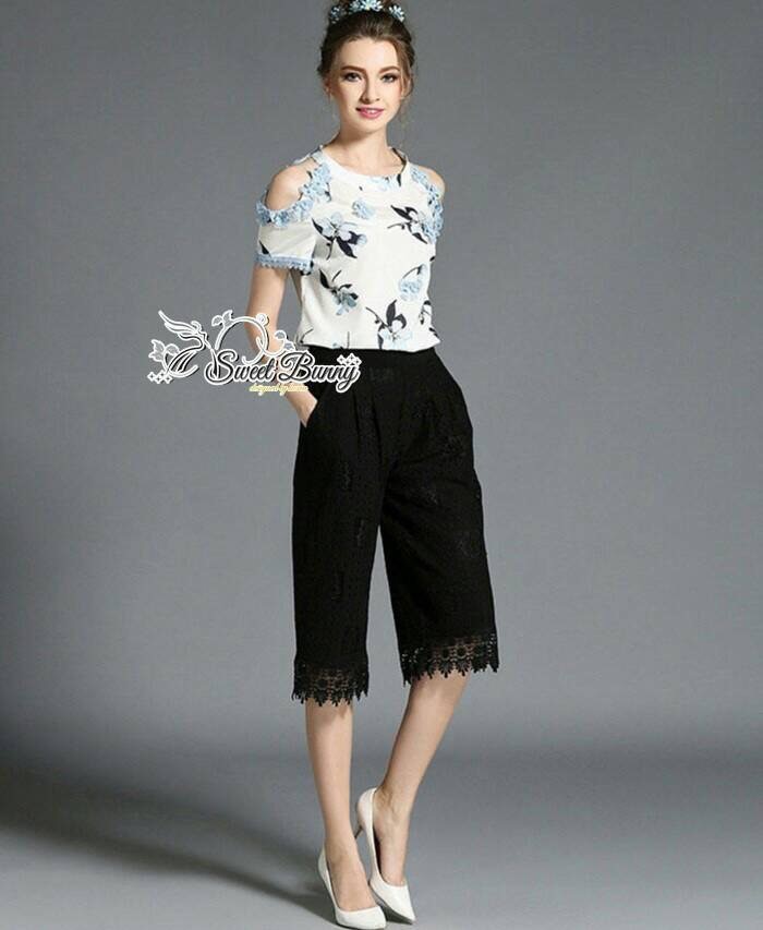 SW15010916 Sweet Bunny Present... Cold Shoulder Floral Blouse And Lace Pants Set ชุดเซ็ทเสื้อ+กางเกงลูกไม้