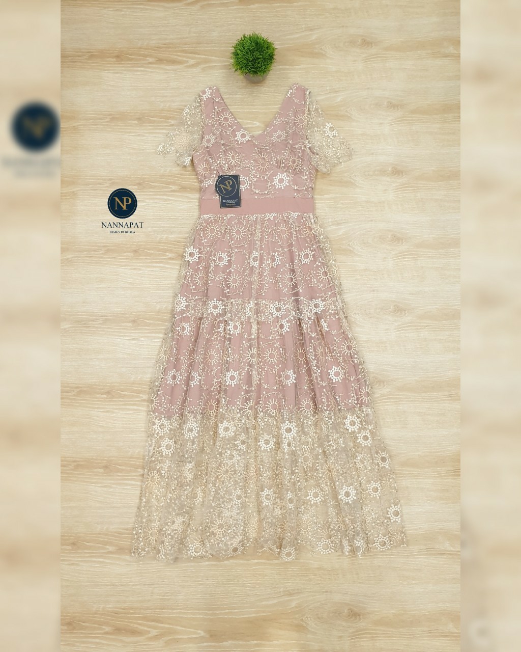 เดรสยาวทรงสวย