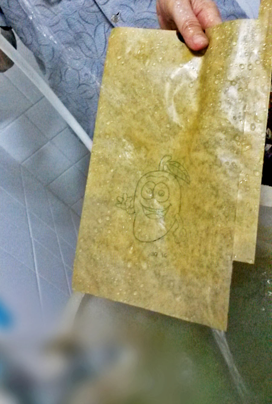 ถุงกระดาษห่อมะม่วง ถุงห่อมะม่วง ถุงกระดาษห่อผลไม้ ถุงคาร์บอน ถุงกระดาษเคลือบกันน้ำสองชั้น