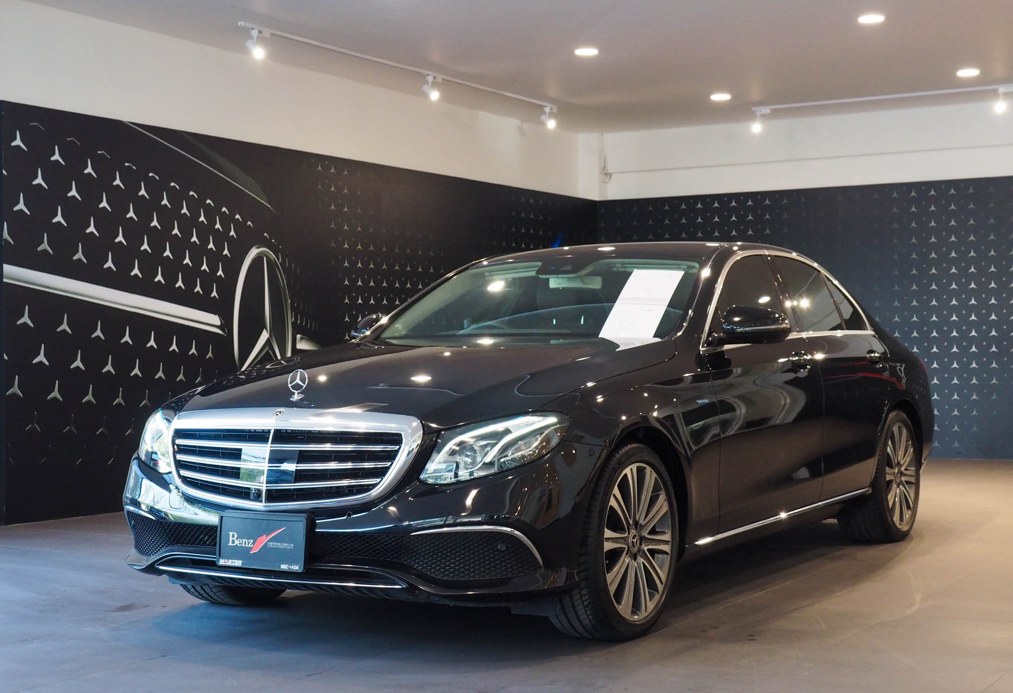 จองแล้ว E350e Exclusive Plug In Hybrid W213