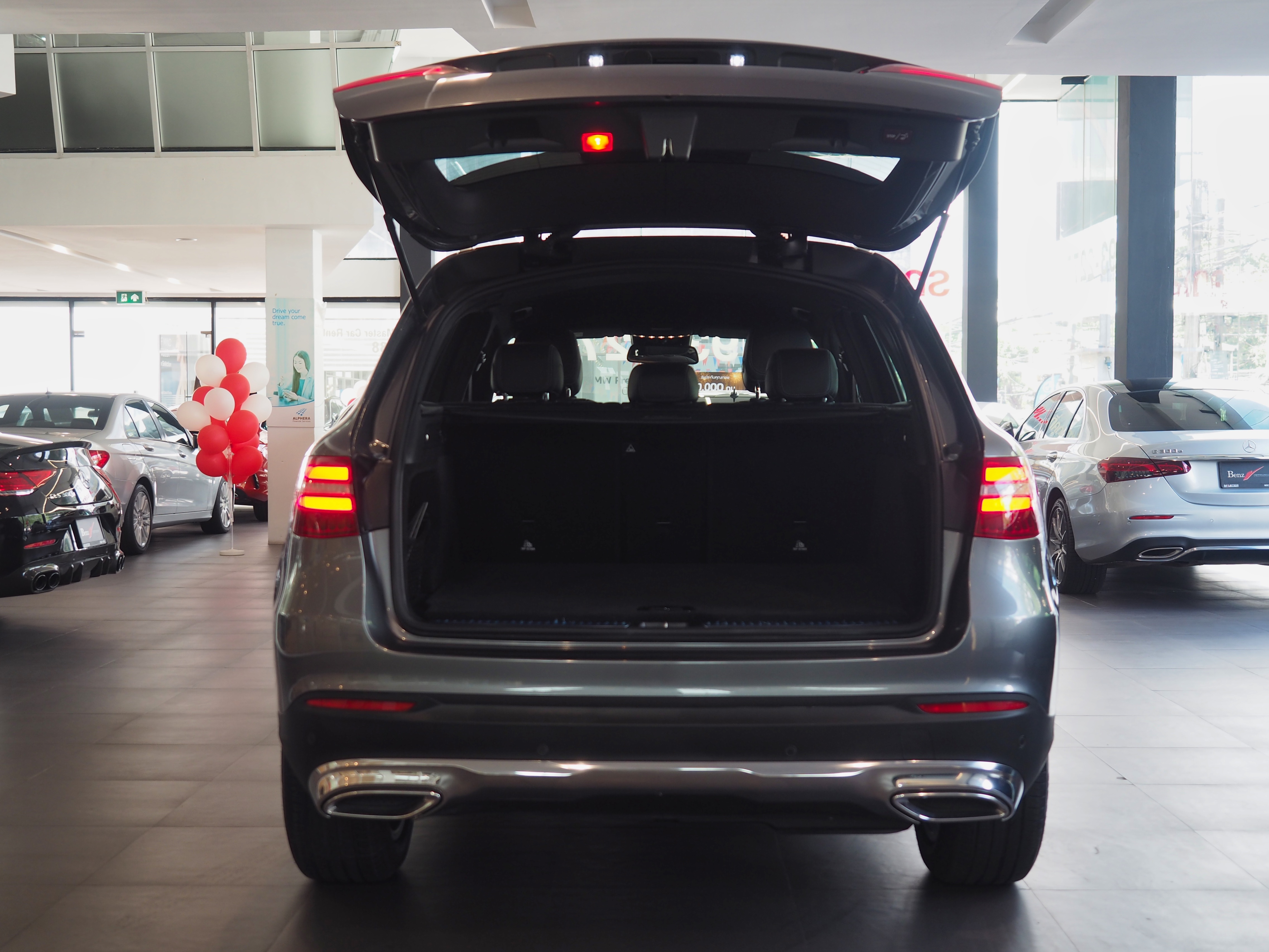 จองแล้ว GLC250d Off Road 4MATIC W253