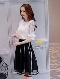 เสื้อชีฟองปักมุกขนนก