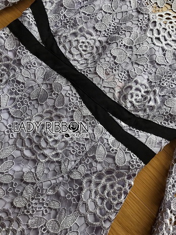 Lady Vanessa Soft Elegant Blue Lace Midi Dress