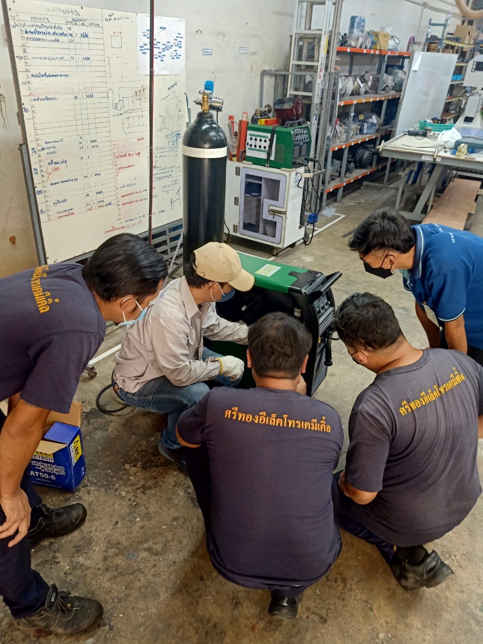 เครื่องเชื่อมซีโอทูHITRONICรุ่นMIG250GS