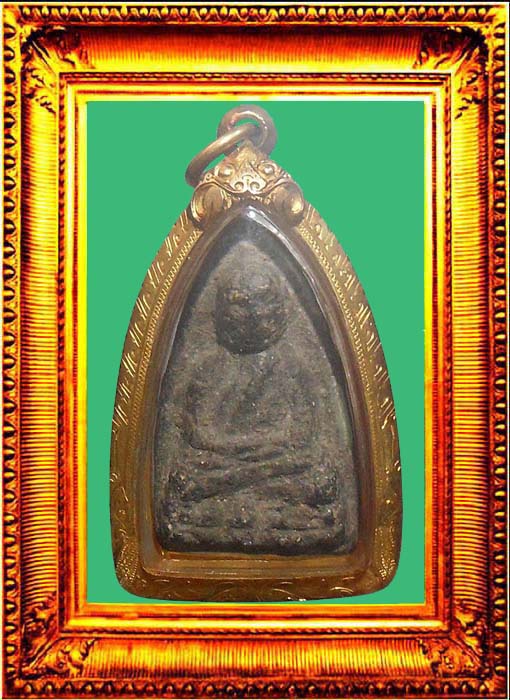 หลวงปู่ทวดรุ่นแรกพิมพ์กลางอกแฟบ วัดช้างให้