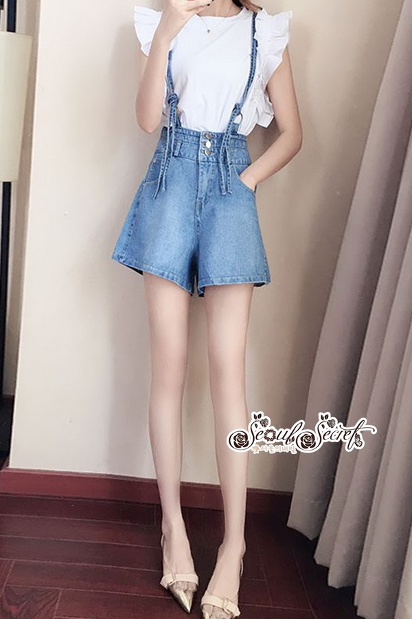 เอี๊ยมยีนขาสั้นเก๋ๆ ลุคสาวเกาหลี