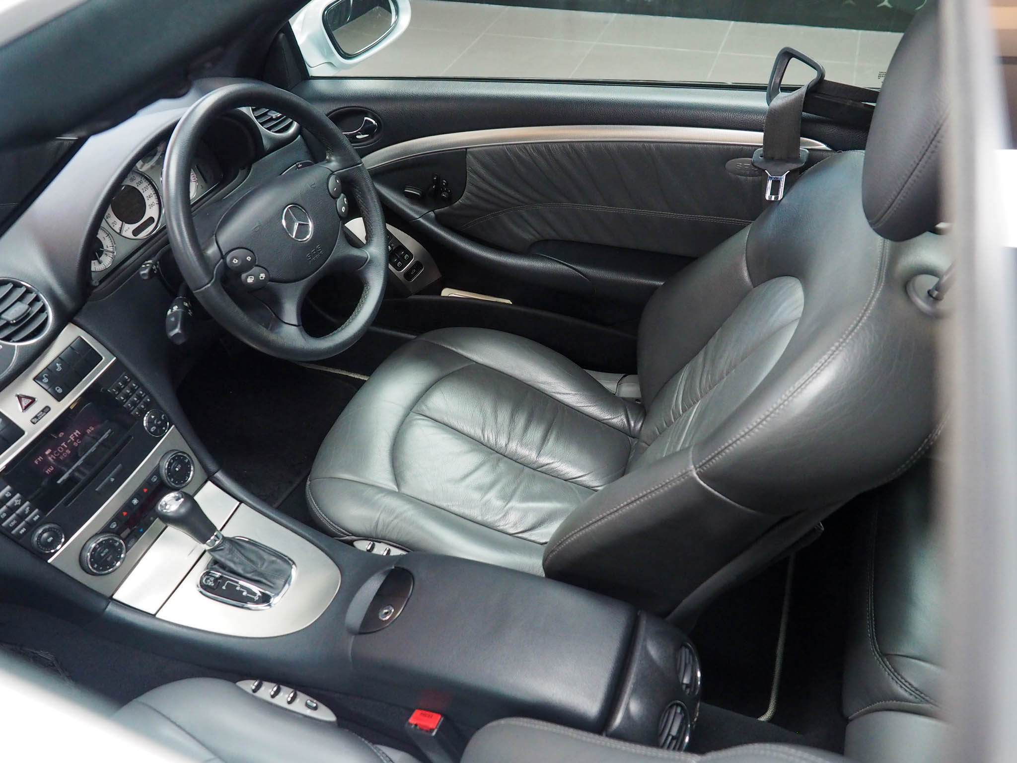 จองแล้ว CLK200 Kompressor Avantgarde W209