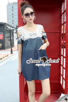 Lady Ribbon Online เสื้อผ้าออนไลน์ขายส่ง Seoul Secret เสื้อผ้า SS02150816 Seoul Secret Say's .... Pearly Ivory Furnish OpenShoulder Denim Dress