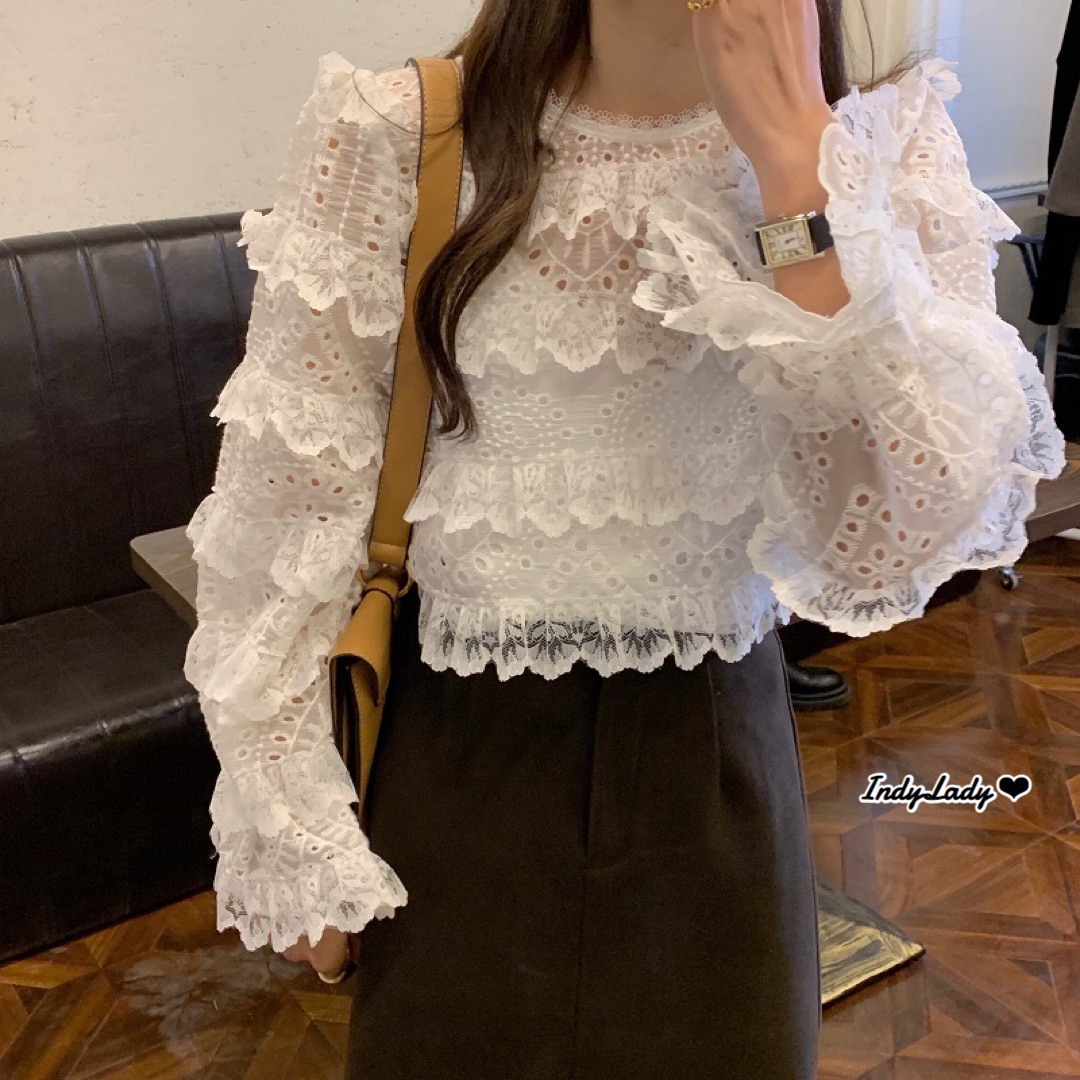 เสื้อลูกไม้ แขนยาว