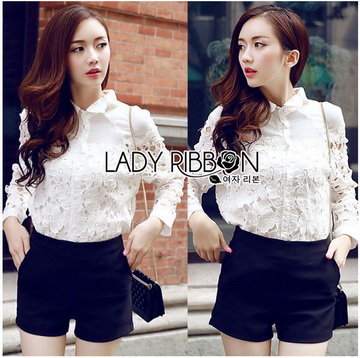 Lady Ribbon Online ขายส่ง เสื้อผ้าออนไลน์ ของแท้ ราคาถูกพร้อมส่ง เลดี้ริบบอน LR18140716 🎀🎀 Lady Ribbon's Made 🎀🎀 Lady Blaire Floral Embroidered Lace Shirt in White