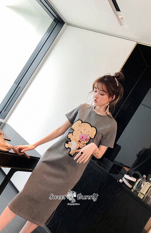 ชุดเดรสคอกลมแขนสั้น เดรสยาวทรงตรงปล่อยๆ