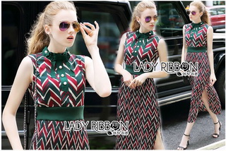 Lady Ribbon Online ขายส่งเสื้อผ้าออนไลน์ Lady Ribbon พร้อมส่ง LR17040816 🎀 Lady Ribbon's Made 🎀 Lady Taylor Red-Green Graphic Printed Sleeveless Maxi Dress