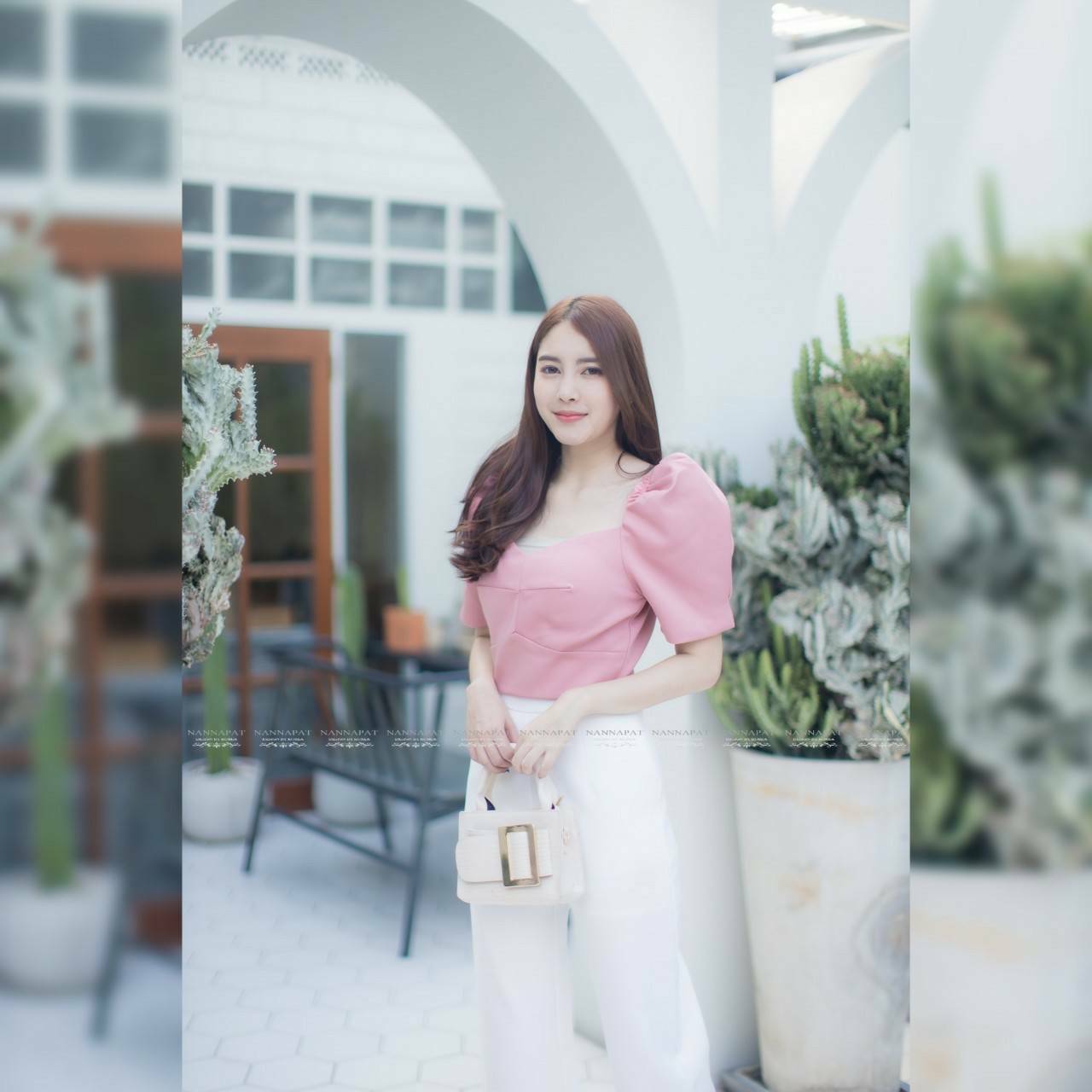 เสื้อซิปหลัง มีฟองน้ำอก