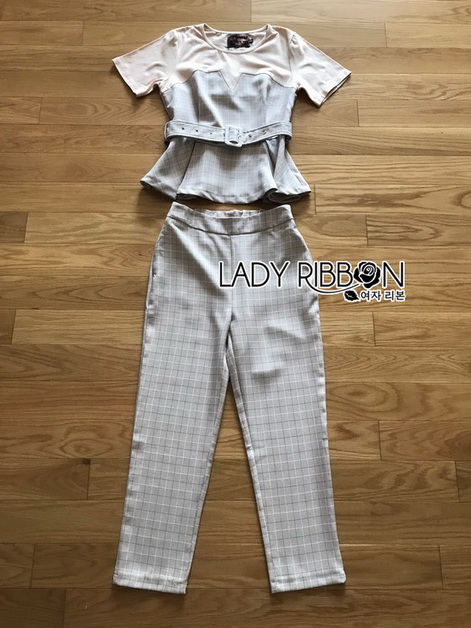 เซ็ตเสื้อยืดทรงสูทเข้าเซ็ตกับกางเกง