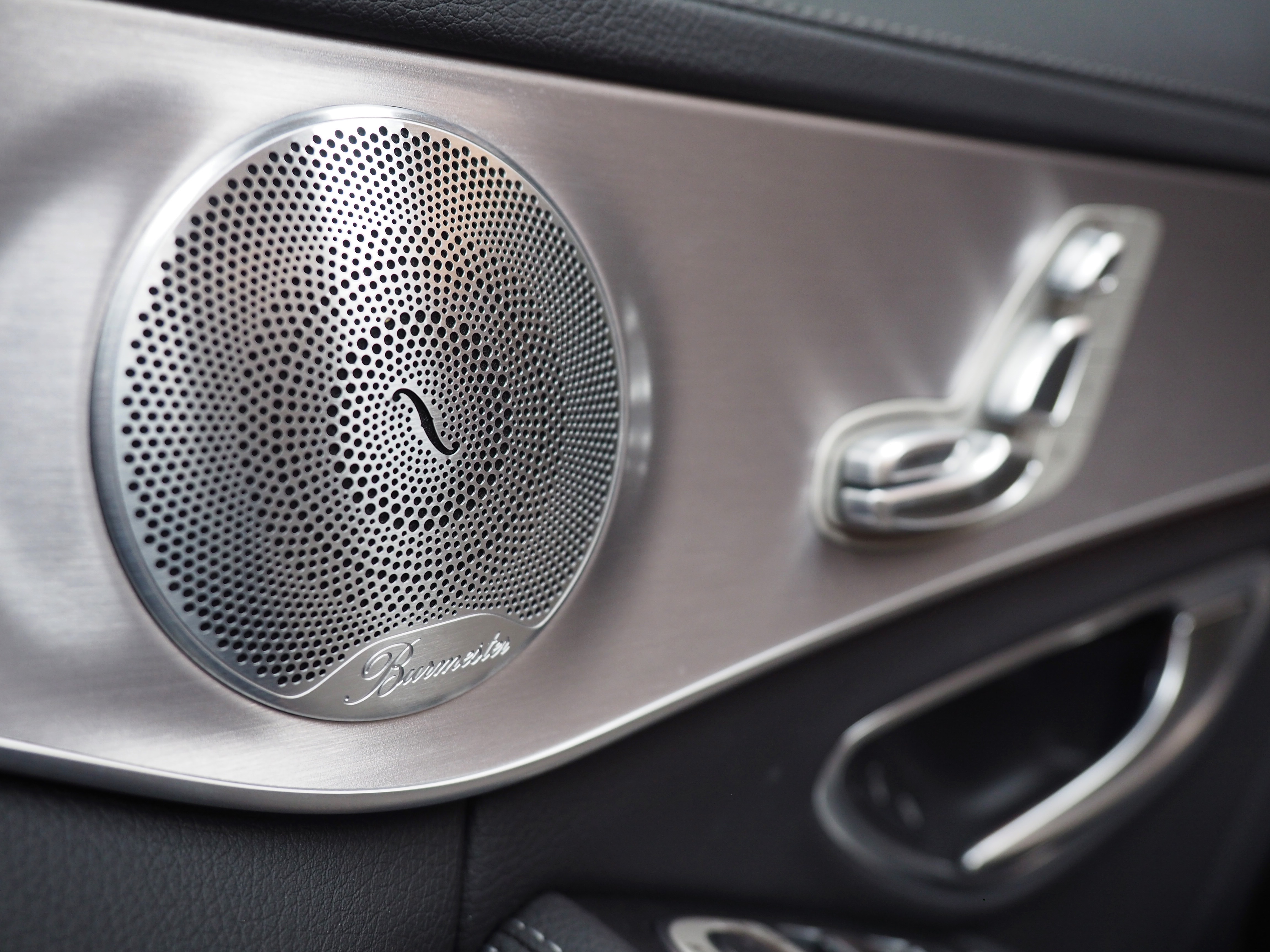 จองแล้ว C220d AMG Dynamic W205