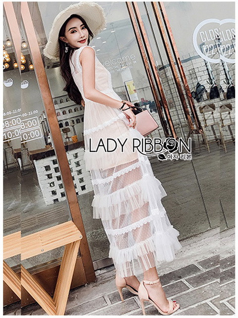 Lace Dress เดรสผ้าทูลเลและลูกไม้ตกแต่งระบาย