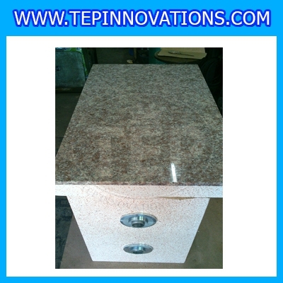 โต๊ะหินสำหรับวางเครื่องชั่งดิจิตอล ขนาด กว้าง 40*ยาว 80*สูง 78 ซม. ปูพื้นด้วยแกรนิต