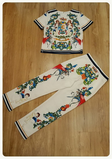 เสื้อ+กางเกง ผ้าพื้นสีครีม