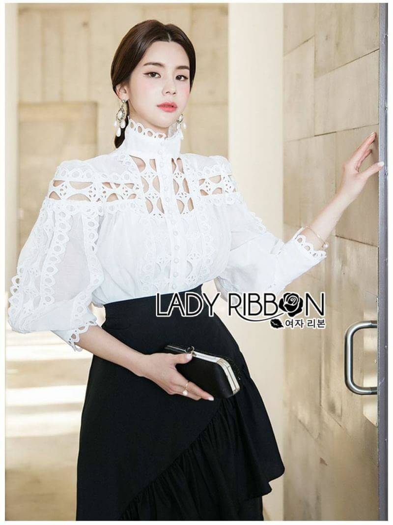 🎀 Lady Ribbon's Made 🎀 Lady Emilie Vintage White Lace and Cotton Shirt เชิ้ตผ้าคอตตอนตกแต่งลายลูกไม้กราฟฟิกสไตล์วินเทจ