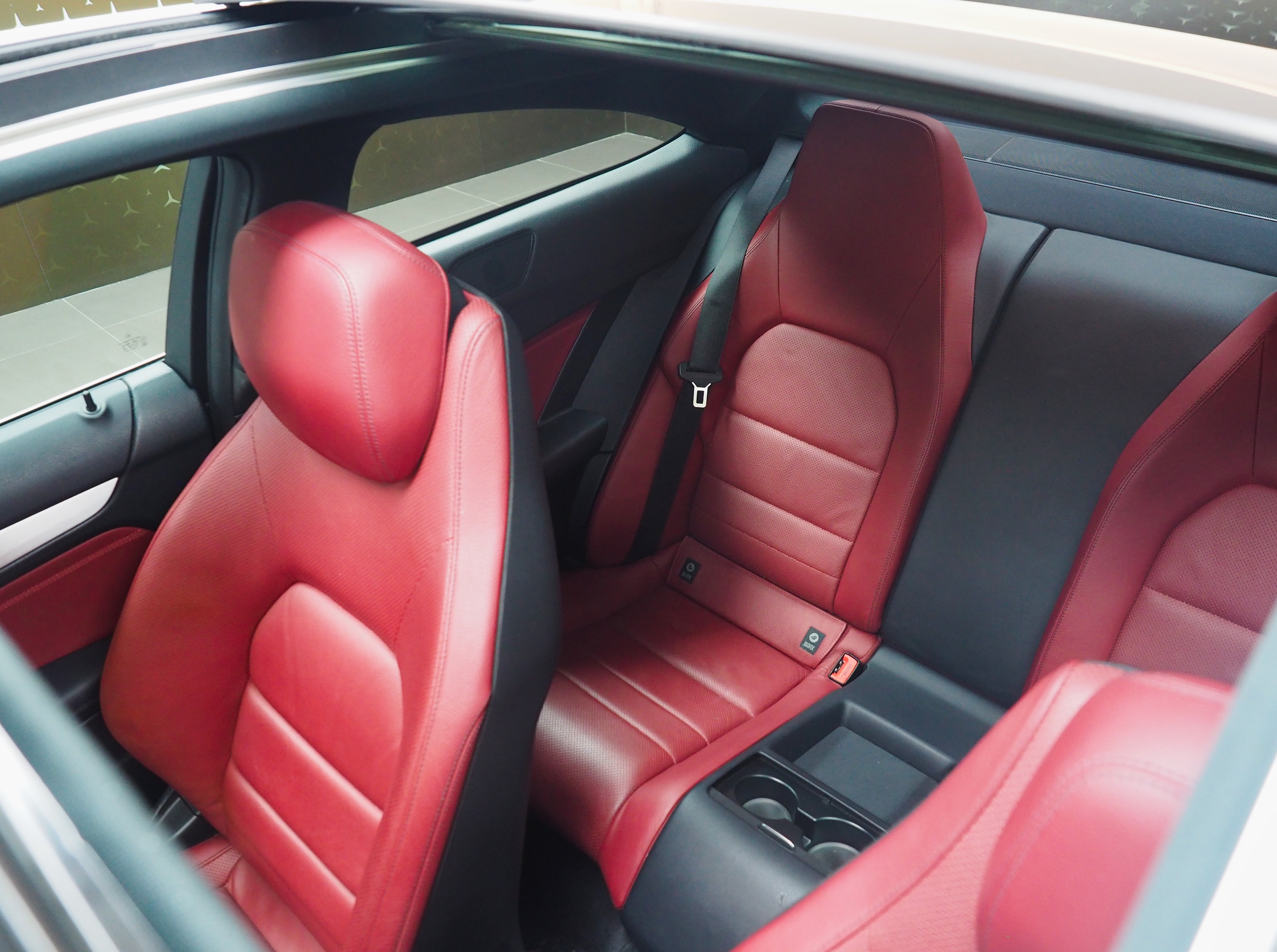 จองแล้ว C180 Coupe AMG W204