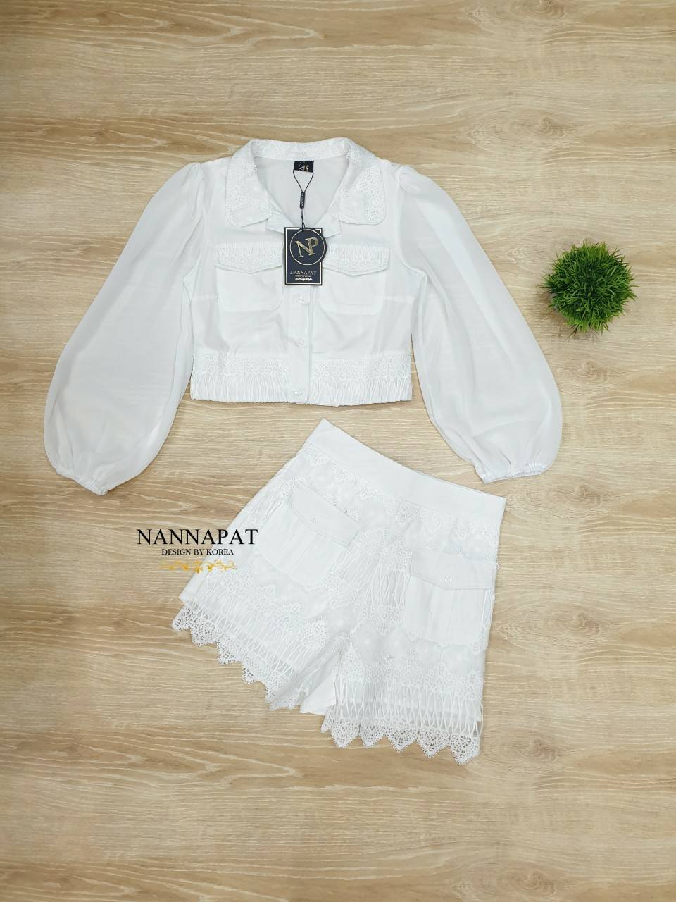 เซทแขนพองกระดุมหน้าแต่งกระเป๋าคู่