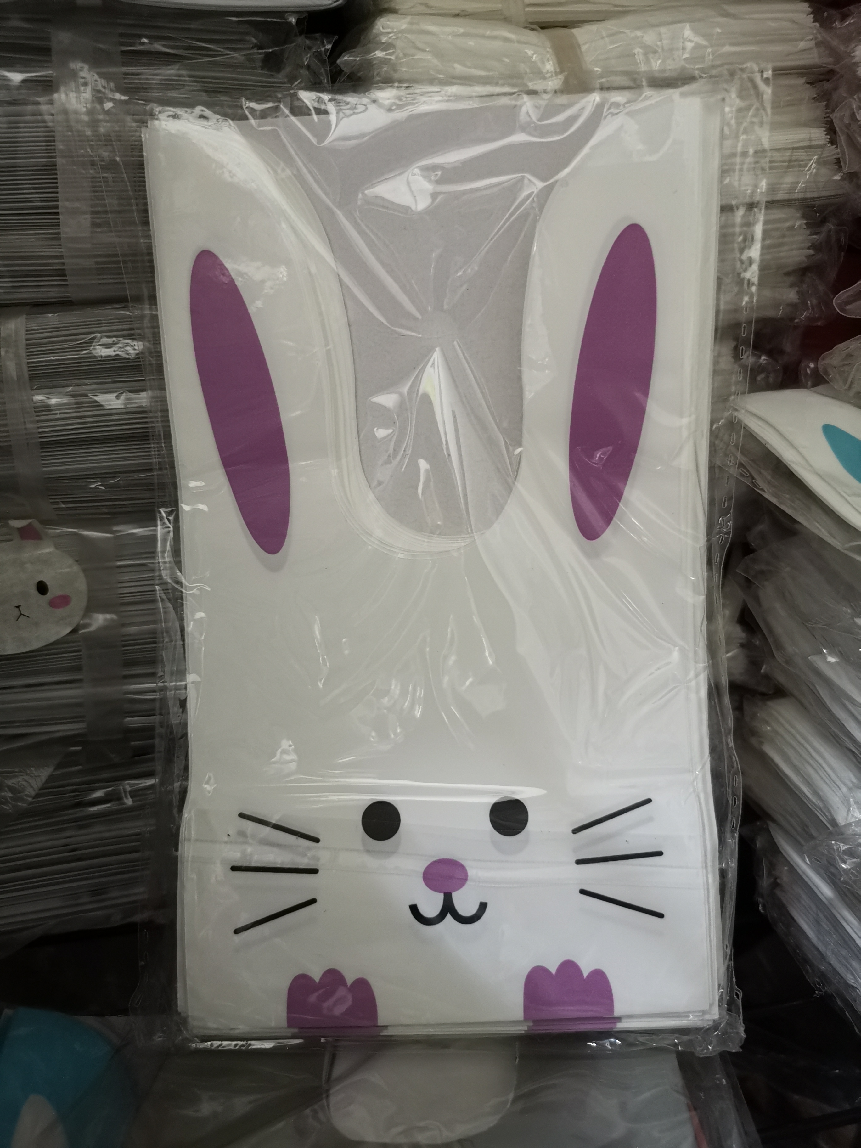 ✅🇹🇭 2/3 ถุงหูกระต่าย เล็ก 9.5cm. 48-50ใบ/แพ็ค ถุงพลาสติก พิมพ์ลาย ถุงคุ๊กกี้ ของชำร่วย j12 เจริญ12