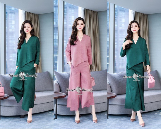เสื้อคอวีแขนยาวใส่แบบถกแขน