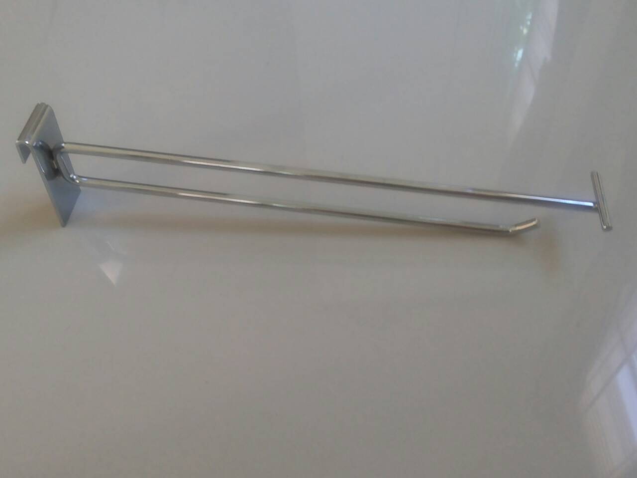 ฮุคแขวนสินค้า ขาคู่