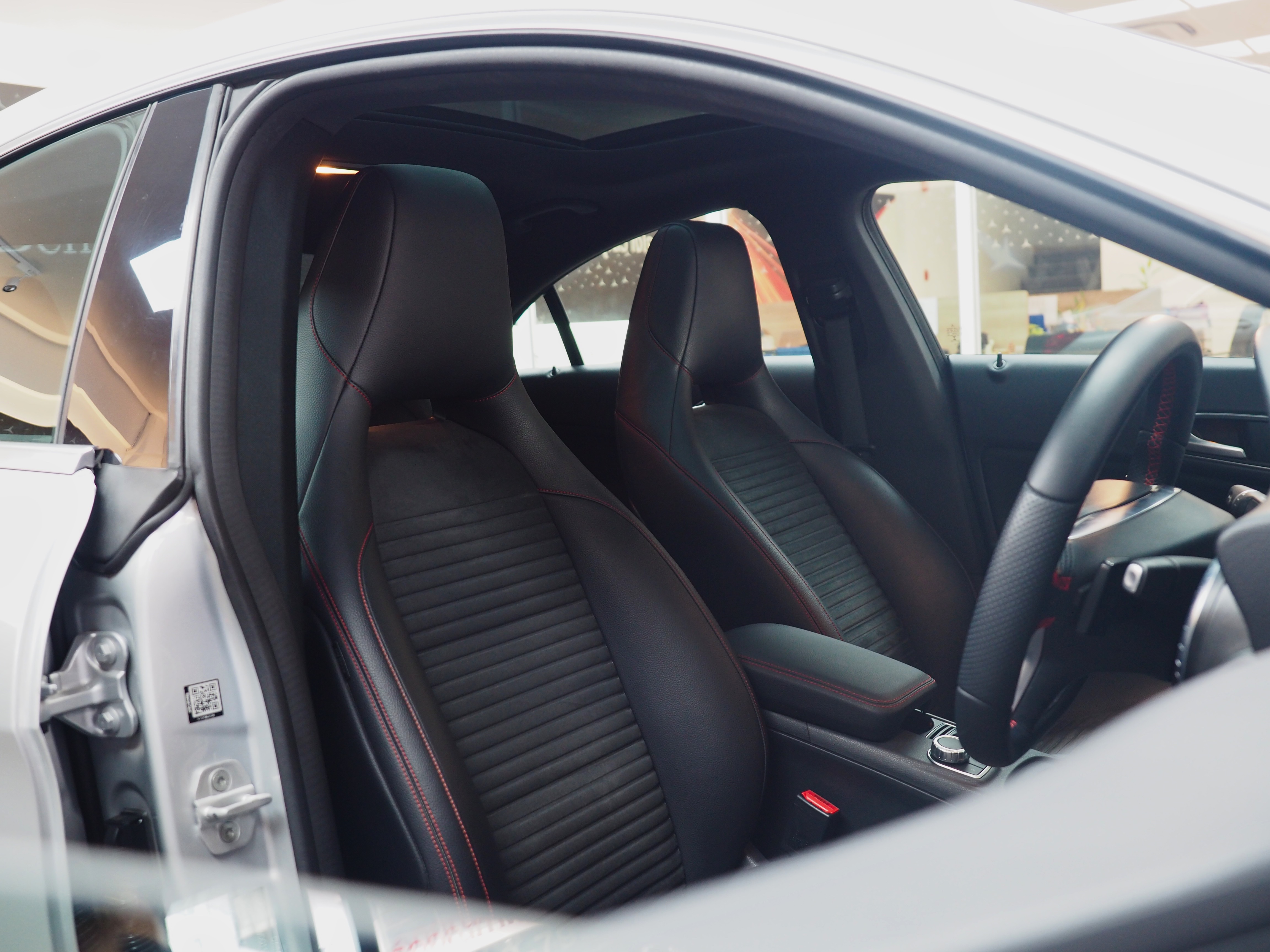 จองแล้ว CLA250 AMG W117