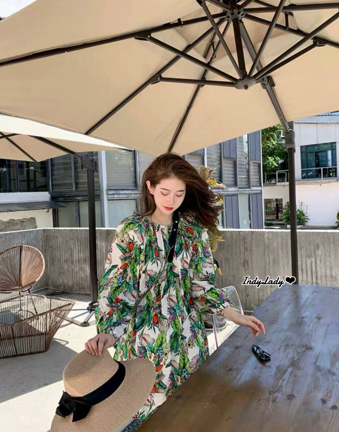 มินิเดรสทรงสวยแขนยาว