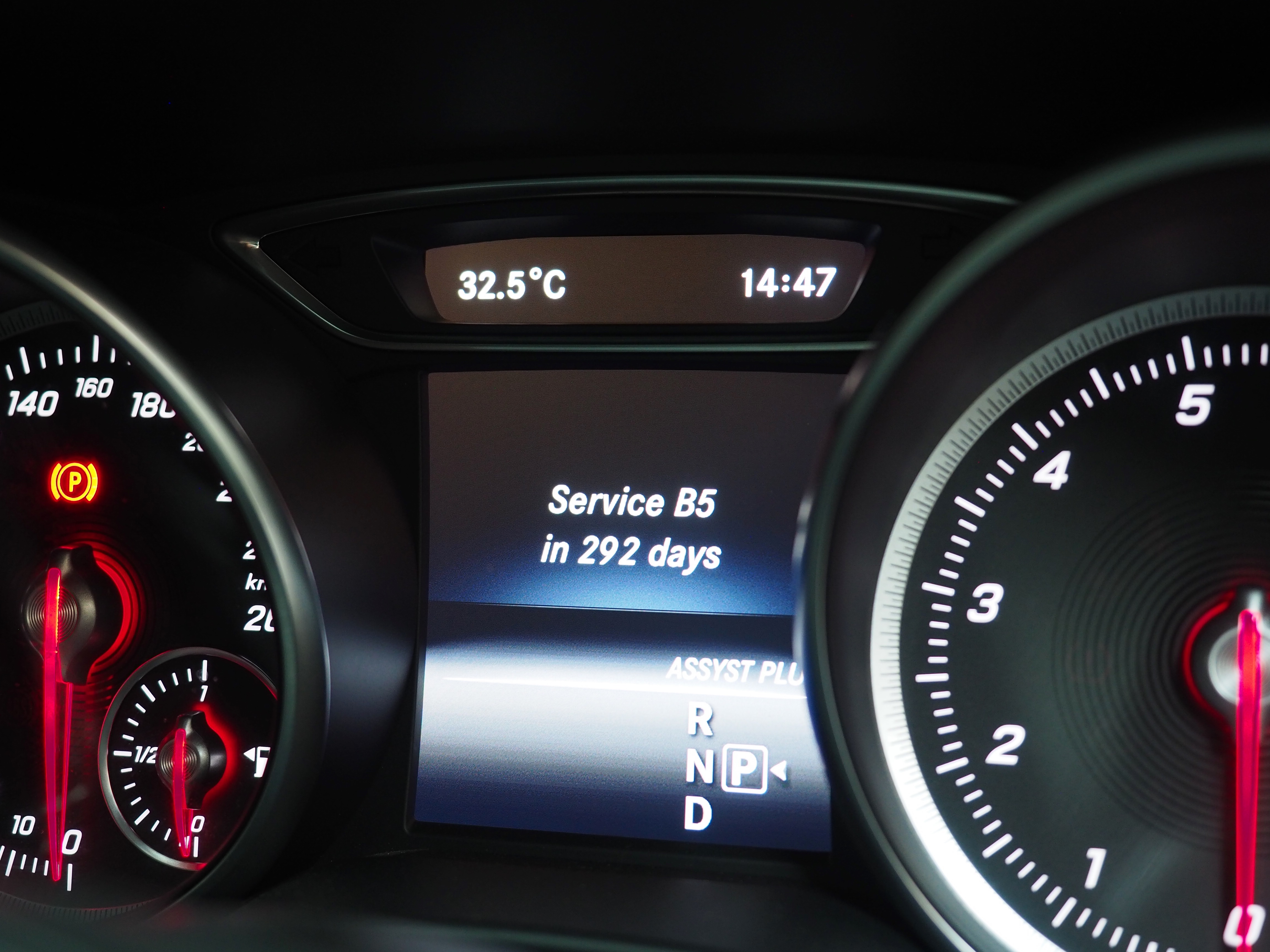 จองแล้ว CLA250 AMG Night Edition W117