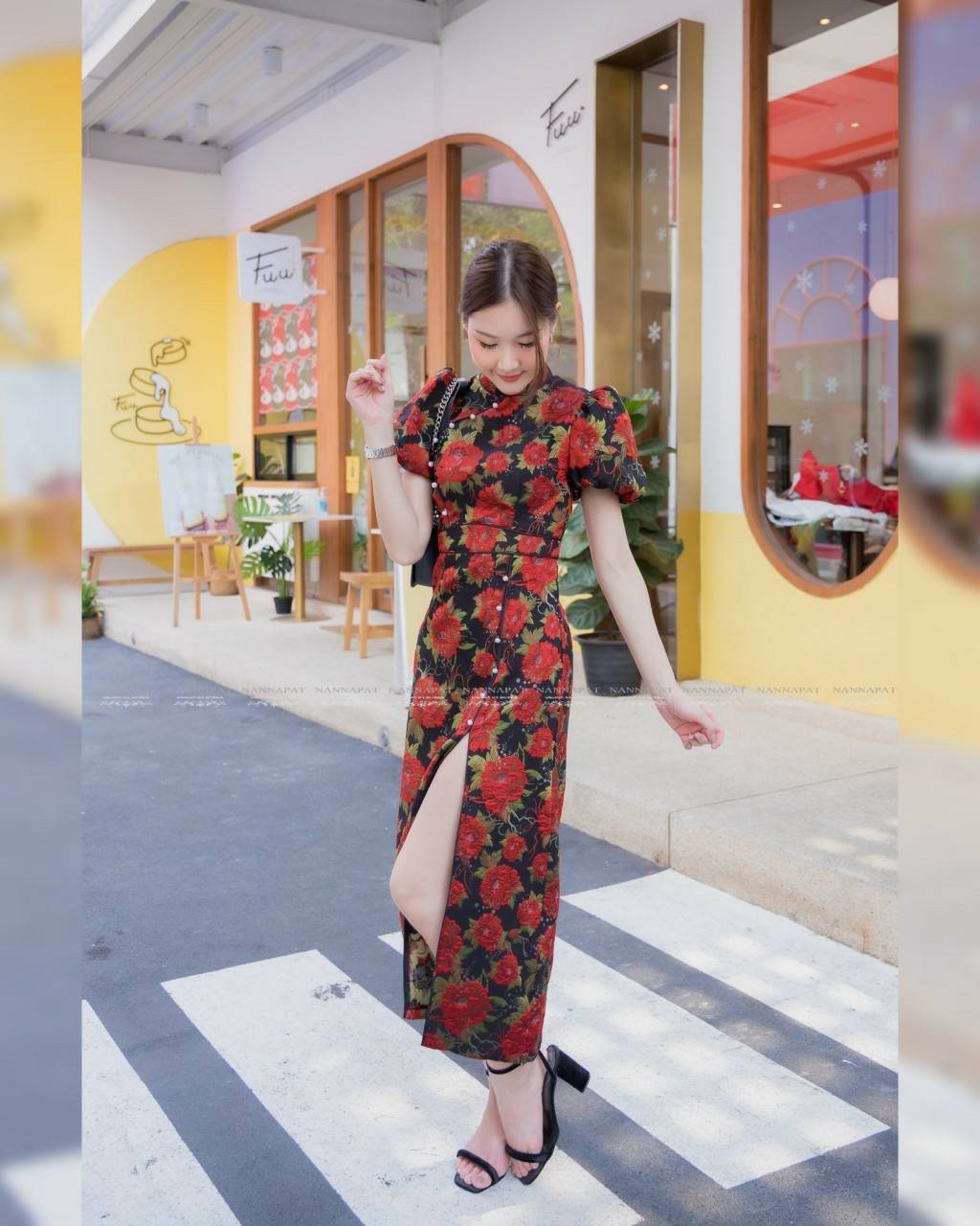 เดรสกีเพ้าแขนตุ๊กตาพองๆ